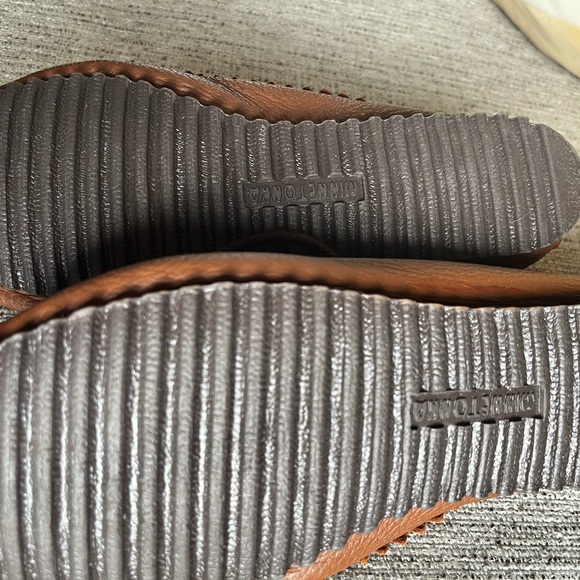 Minnetonka Booties - Picture 4 of 6